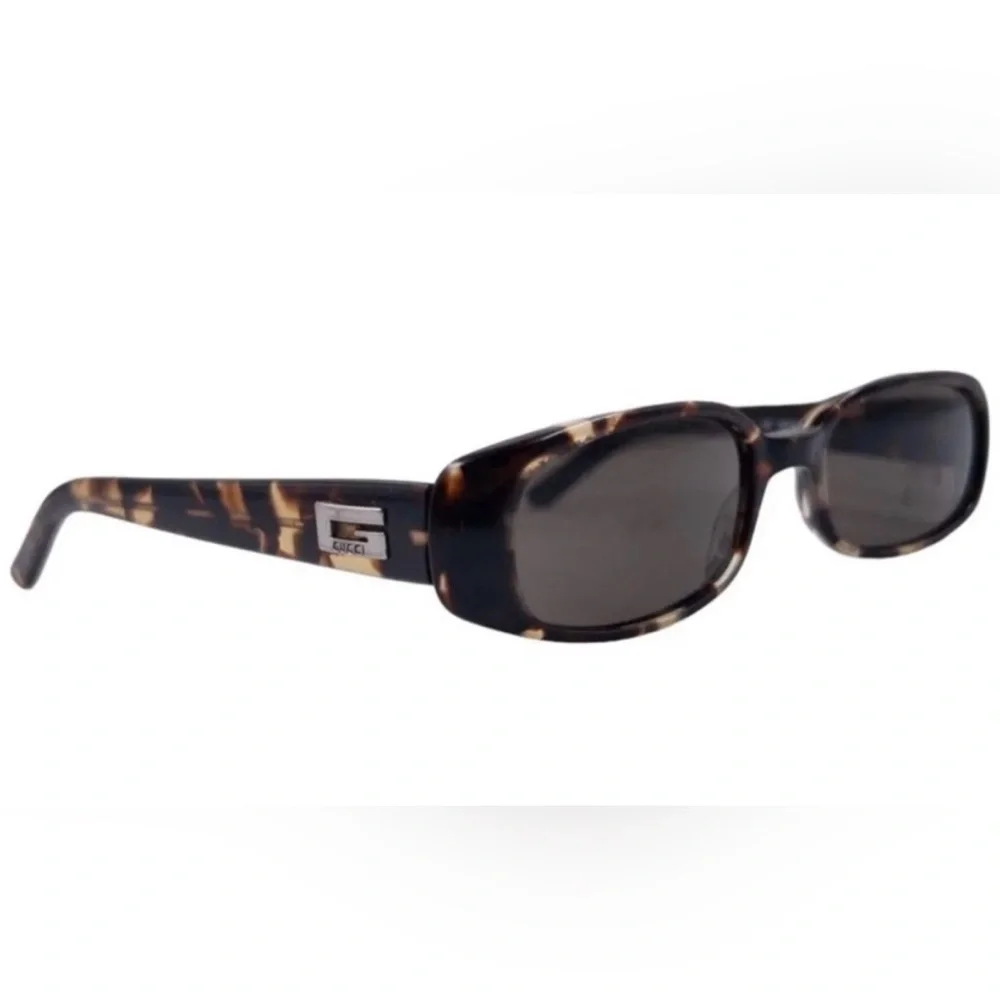 Vintage Gucci GG 2452/s Tortoise Shell Oval Sunglasses Oval Frame Silver Tone G